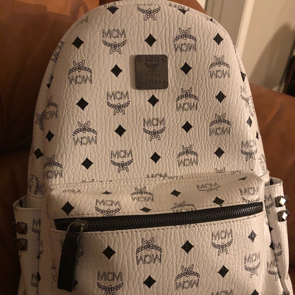 MCM Bookbag (broken zipper - easy fix)